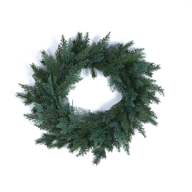 PE Mixed Christmas Wreath